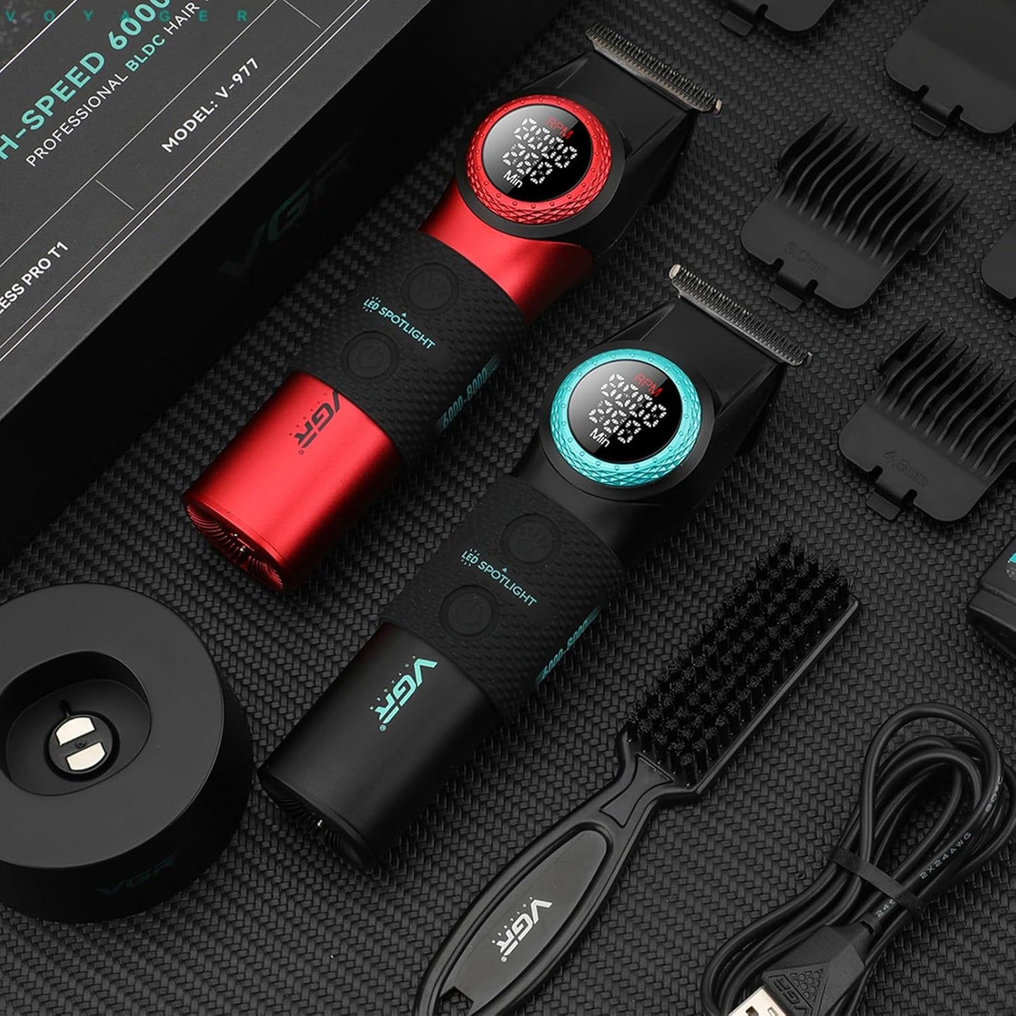 VGR V-977 – Makinë Profesionale për Qethje me Teh T-Formë, Motor 8000 RPM, 21 Shpejtësi, Ekran LED dhe Bateri 2500mAh