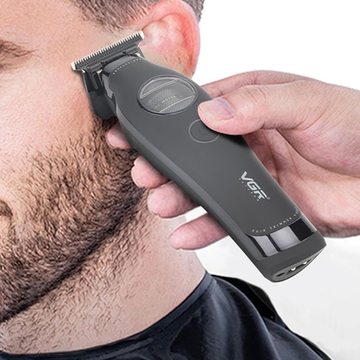 VGR 880T Trimmer Profesional për Meshkuj | Motor BLDC 7200 RPM, T-Blade Zero-Gap Ceramic & MIM, Bateri 2500mAh, Charging Base